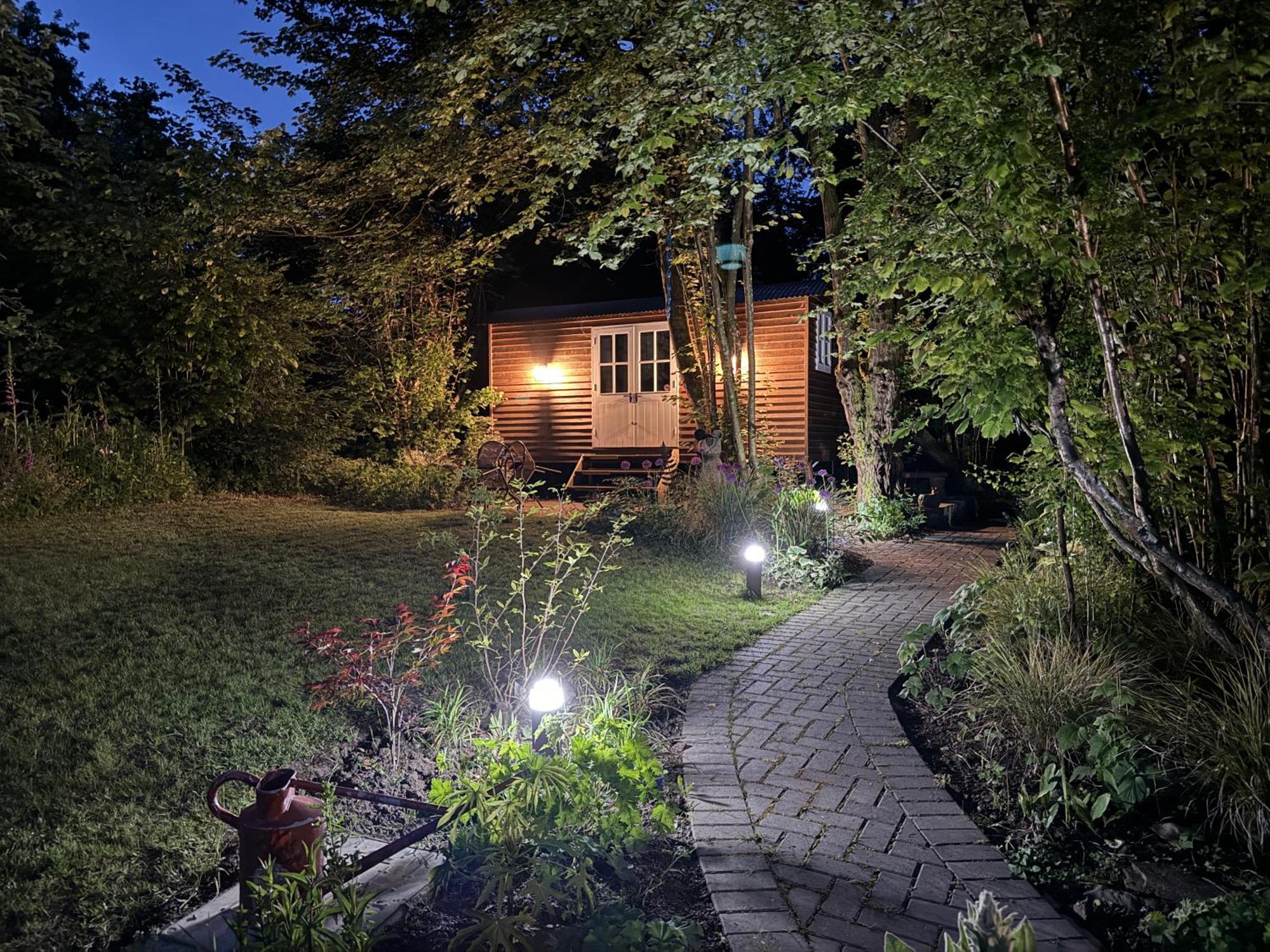 Tranquil Spot Shepherds Hut Cinderford Extérieur photo